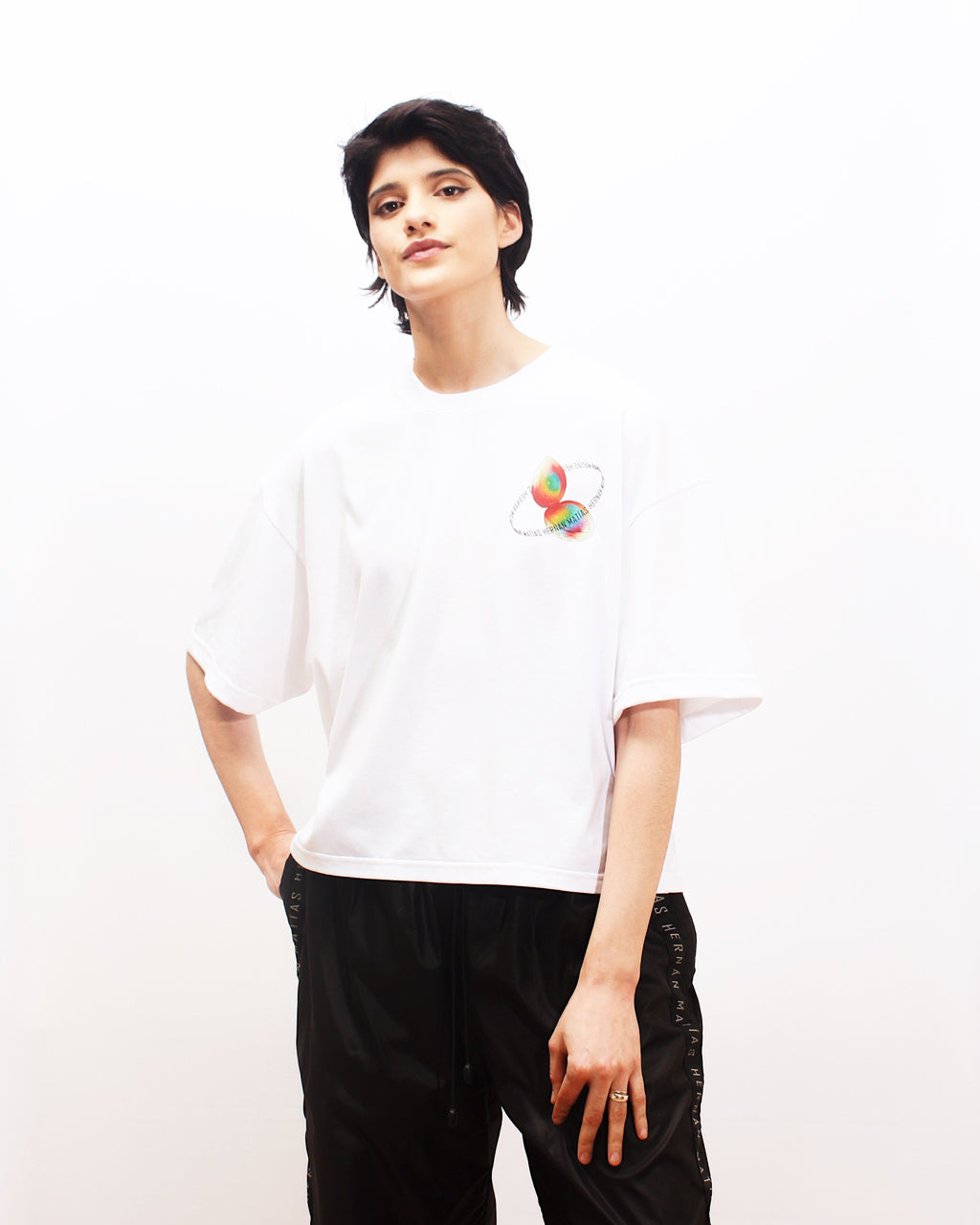 Polera Boxyfit Blanca Frutillita