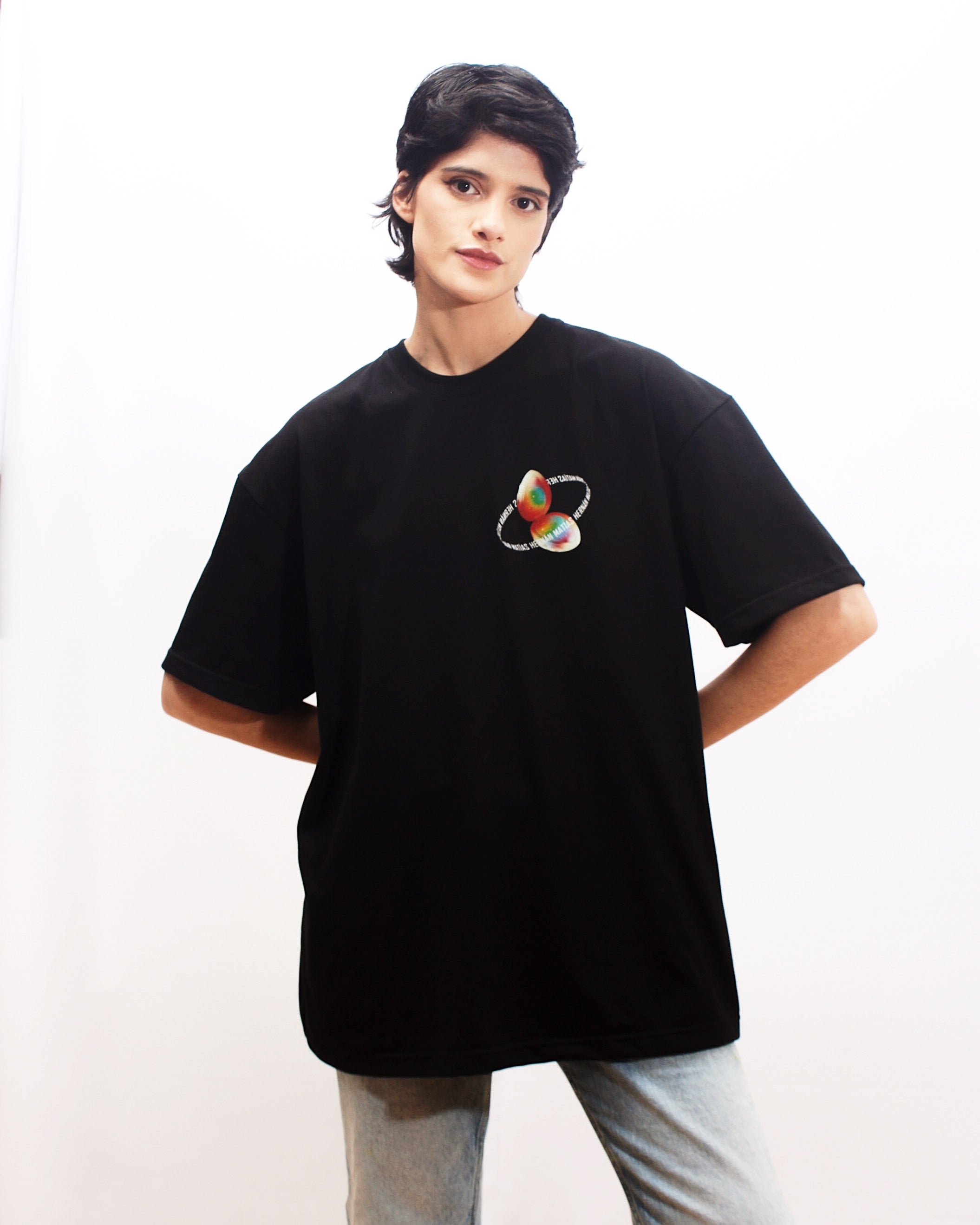 Polera Oversize Negra Frutillita