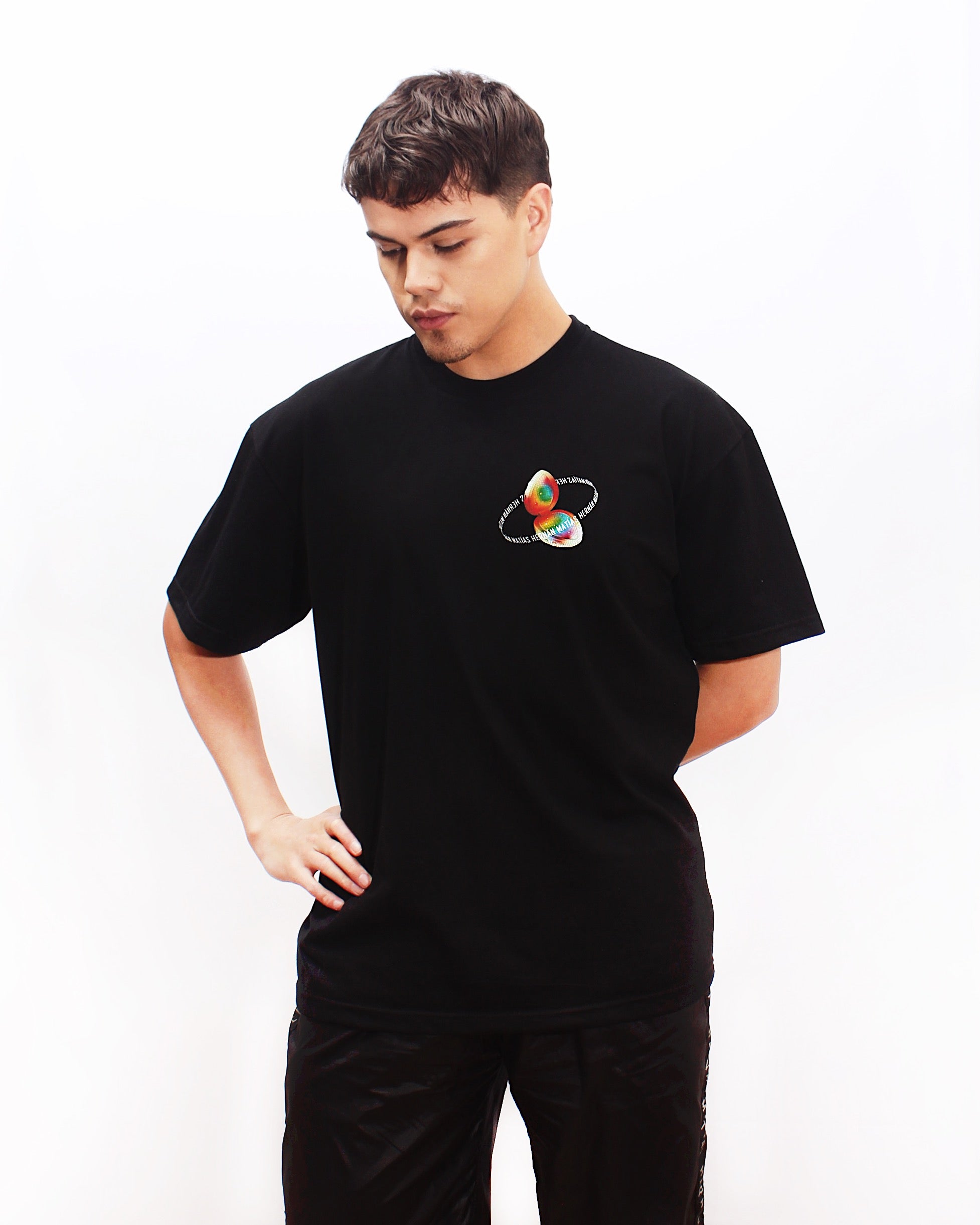Polera Oversize Negra Frutillita